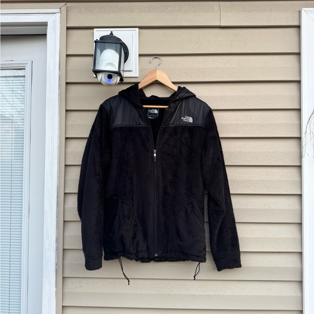 The North Face Women’s Black Performance Jacket Size L